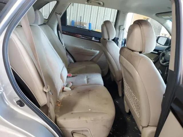 2015 KIA SORENTO LX  