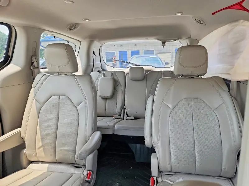 2017 CHRYSLER PACIFICA TOURING L PLUS  