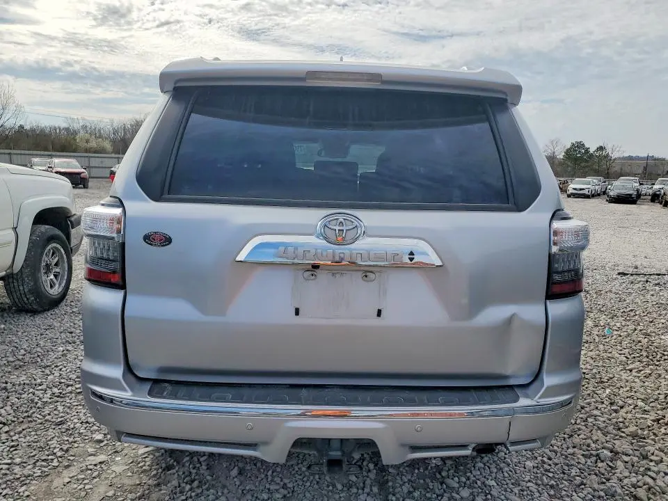 2022 TOYOTA 4RUNNER LIMITED  