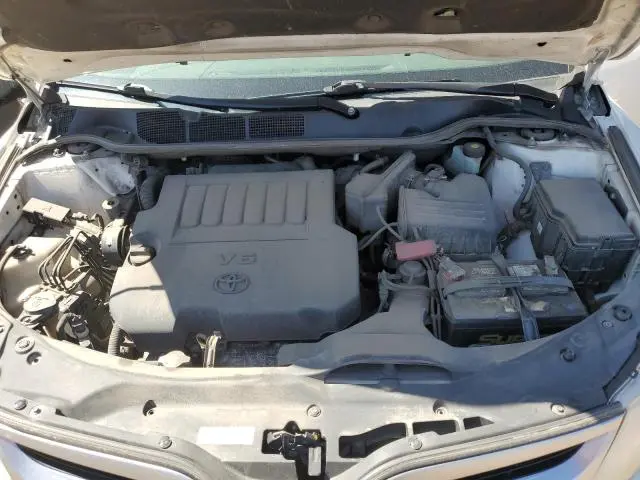 2014 TOYOTA VENZA LE  