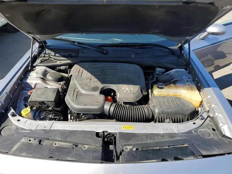 2015 DODGE CHALLENGER SXT PLUS  