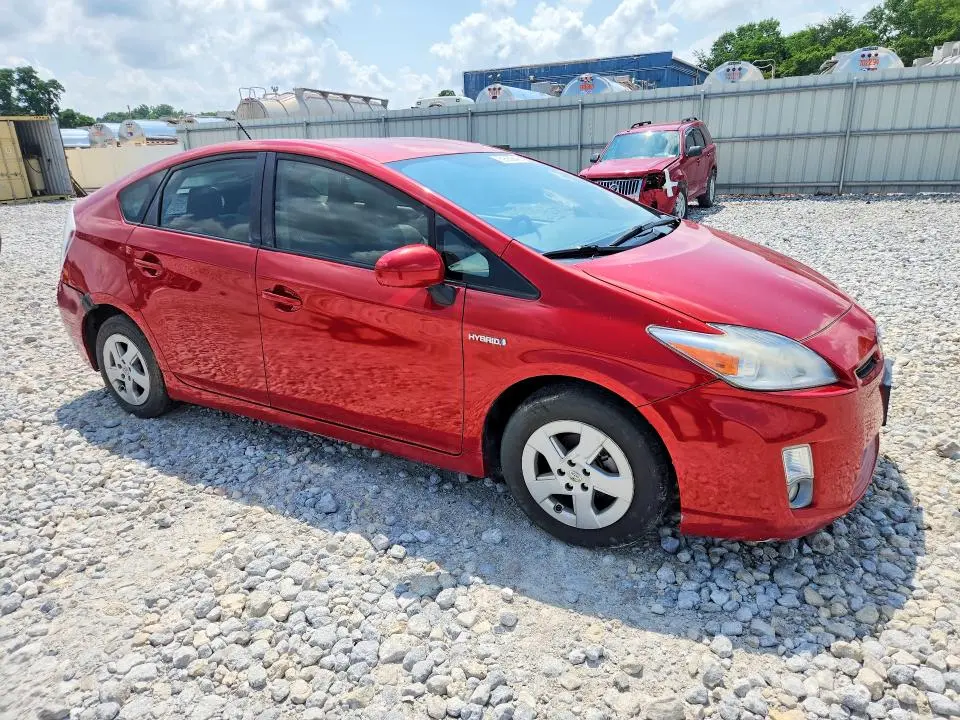 2011 TOYOTA PRIUS THREE  