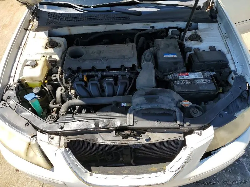 2010 HYUNDAI SONATA GLS  