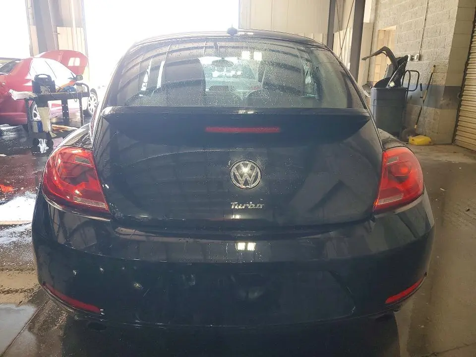 2013 VOLKSWAGEN BEETLE TURBO  