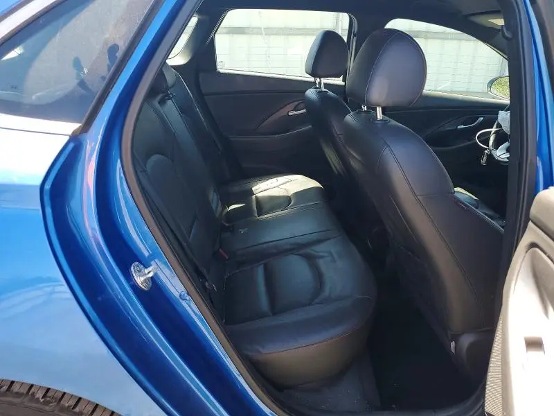 2018 HYUNDAI ELANTRA GT SPORT  