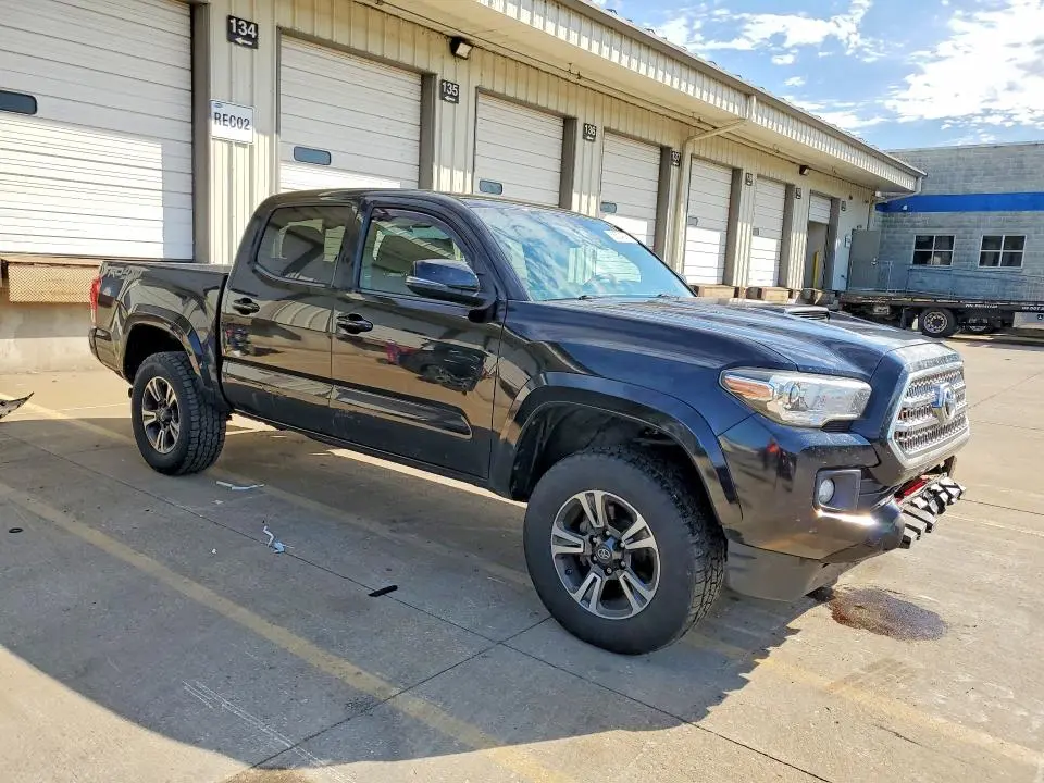 2017 TOYOTA TACOMA TRD SPORT  