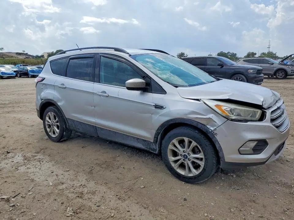 2018 FORD ESCAPE SEL  