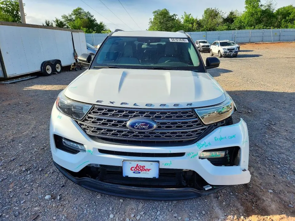 2021 FORD EXPLORER XLT  