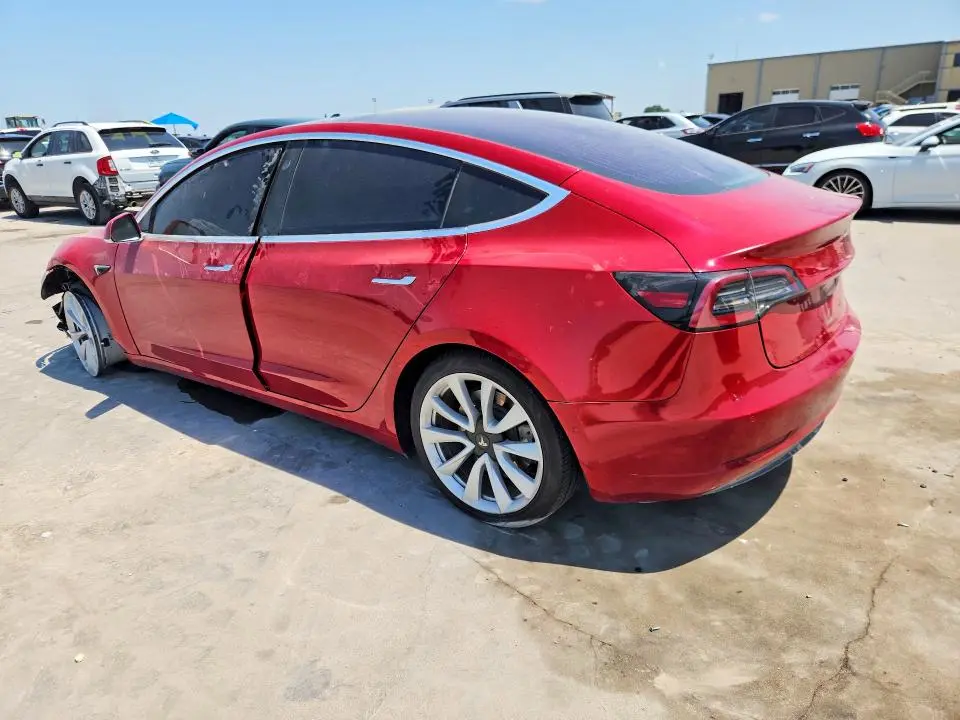 2018 TESLA MODEL 3   
