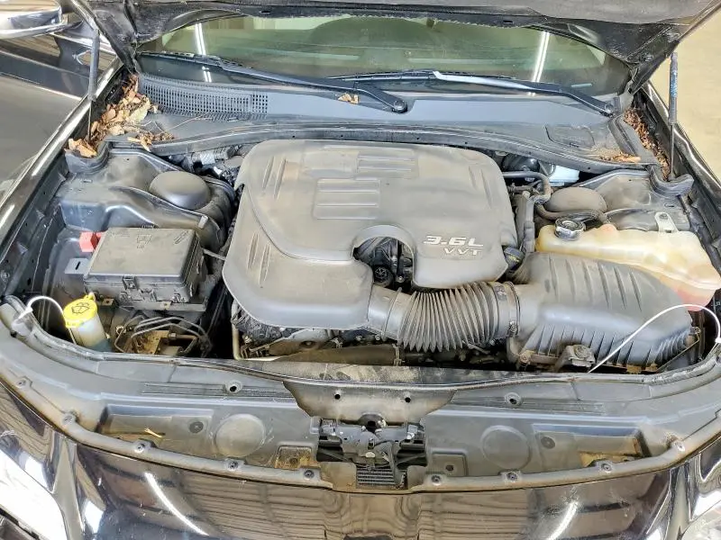 2019 CHRYSLER 300 LIMITED  