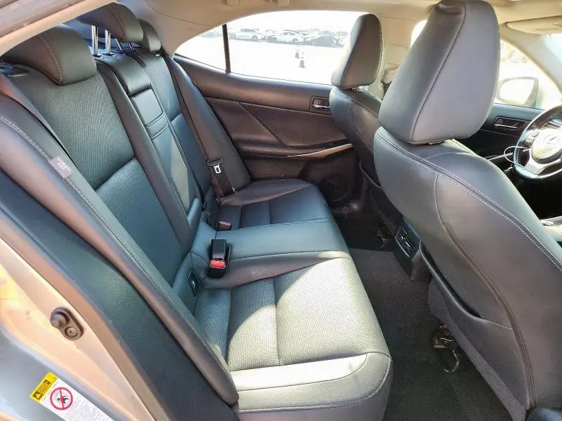 2015 LEXUS IS 250