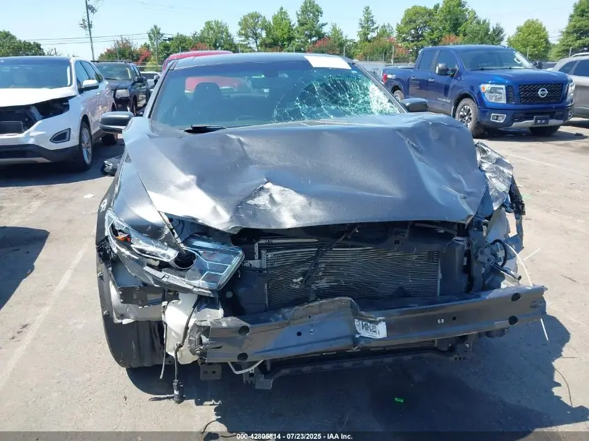 2018 FORD TAURUS SEL
