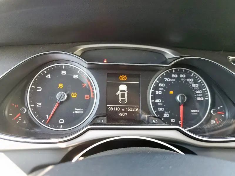 2013 AUDI A4 PREMIUM  