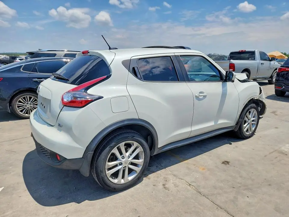 2016 NISSAN JUKE SV  