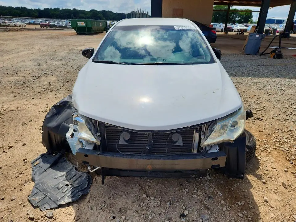 2012 TOYOTA CAMRY LE  