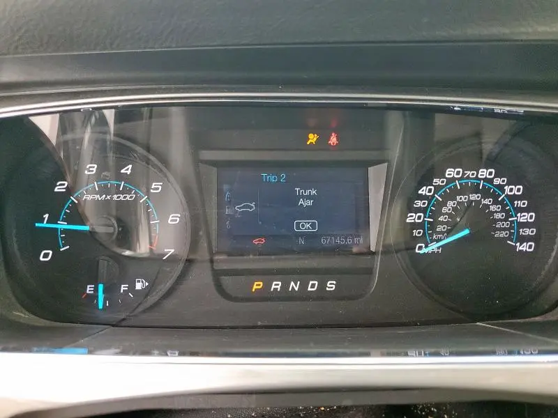 2019 FORD TAURUS SEL  