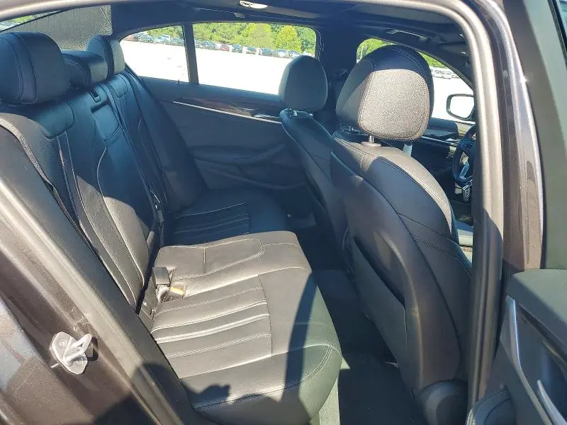2019 BMW 530 I  