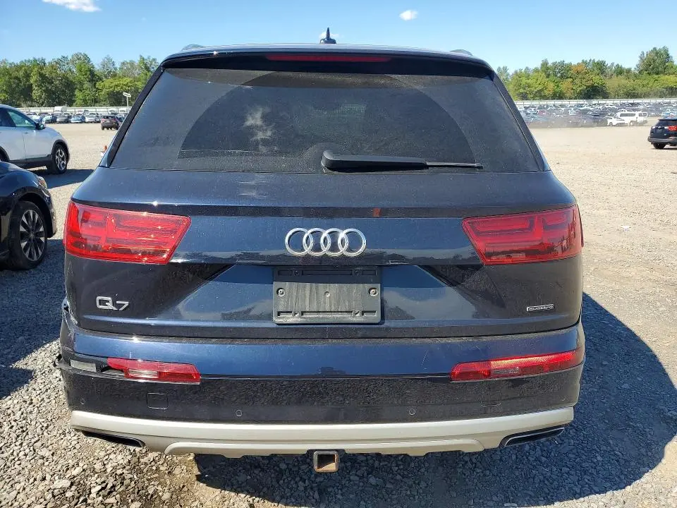 2017 AUDI Q7 PRESTIGE  