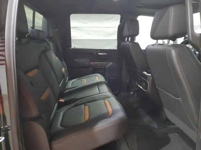 2021 GMC SIERRA K2500 AT4  