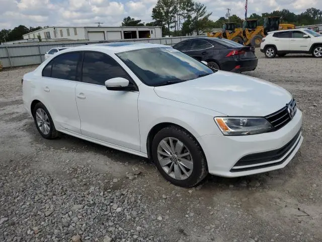 2016 VOLKSWAGEN JETTA SE  