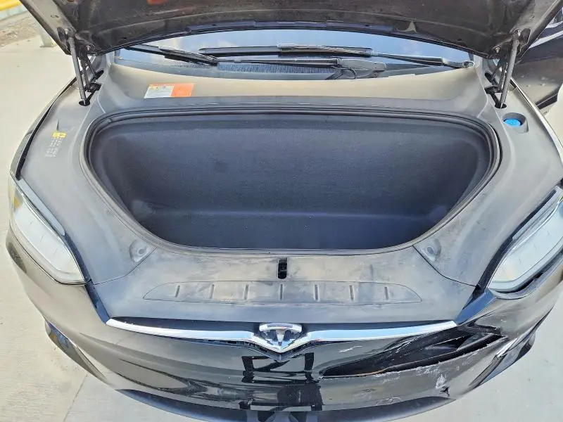 2017 TESLA MODEL X   