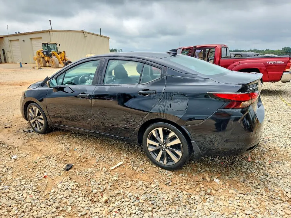 2020 NISSAN VERSA SR  