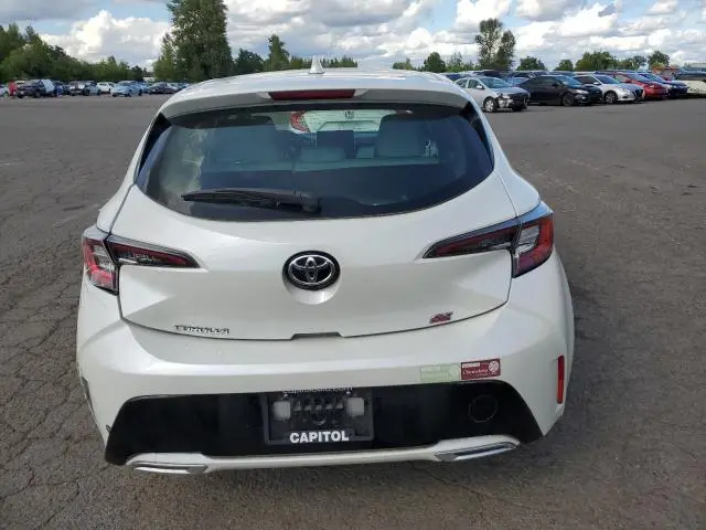 2019 TOYOTA COROLLA SE  