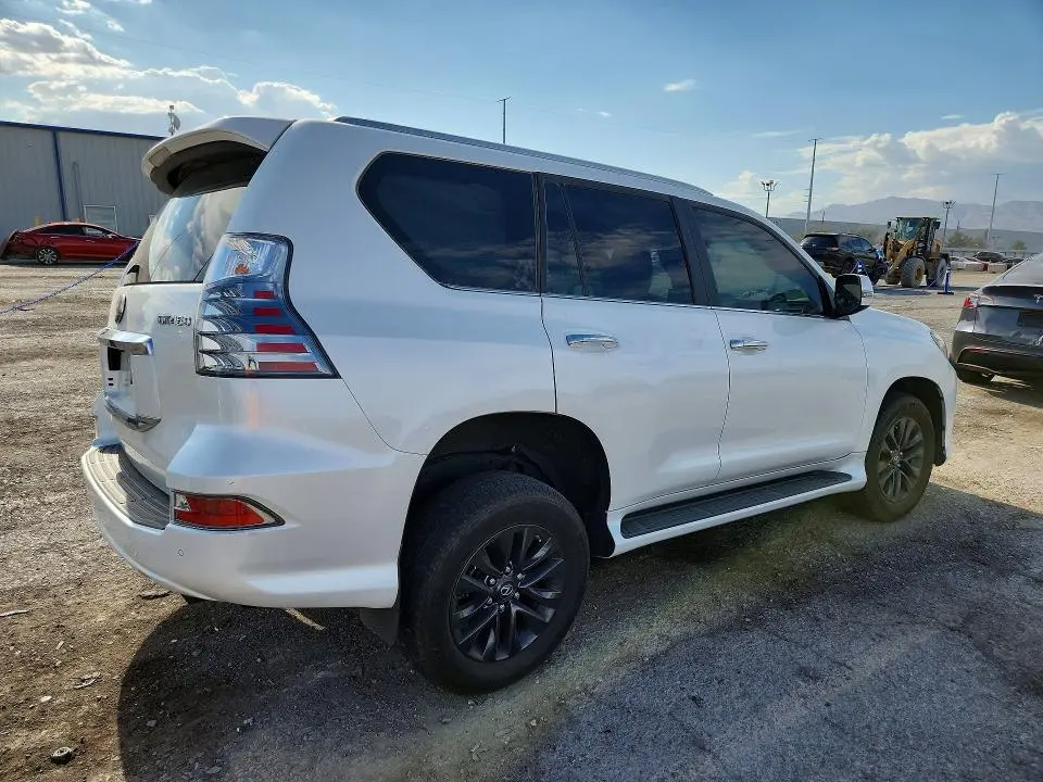 2023 LEXUS GX 460  