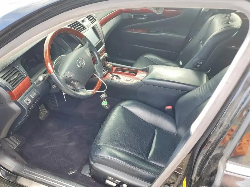 2012 LEXUS LS 460  