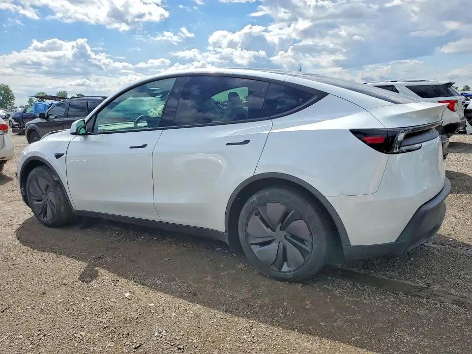 2026 TESLA MODEL Y   
