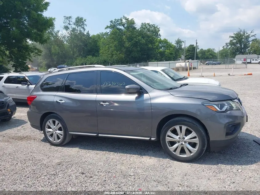2019 NISSAN PATHFINDER SL