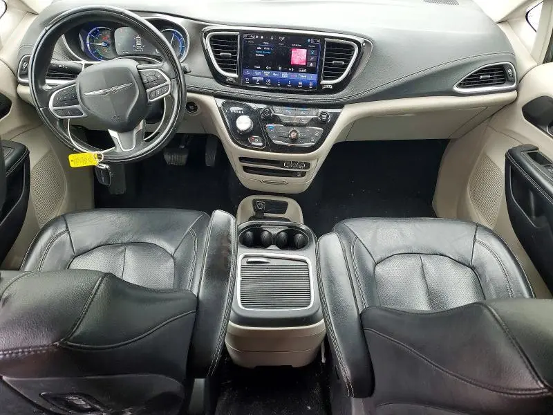 2022 CHRYSLER PACIFICA HYBRID TOURING L  
