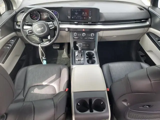 2023 KIA CARNIVAL LX  