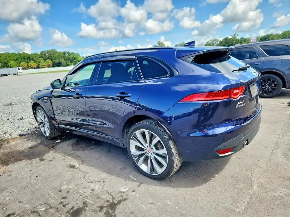 2017 JAGUAR F-PACE R - SPORT  