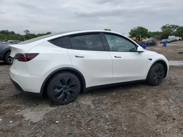 2025 TESLA MODEL Y   