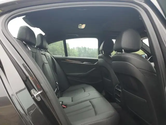 2019 BMW 530 XI  
