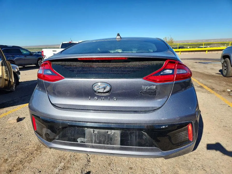 2018 HYUNDAI IONIQ SEL  
