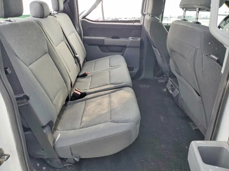 2025 FORD F150 XLT  