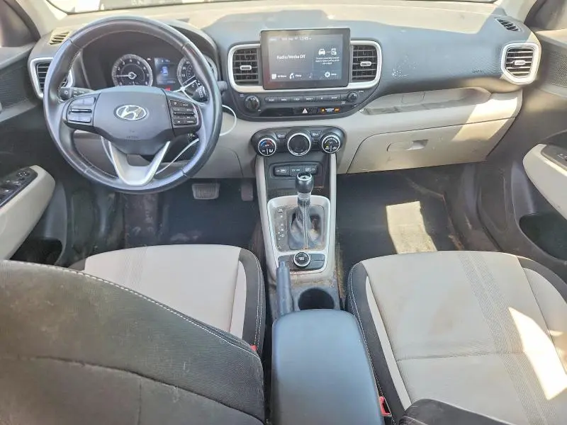 2022 HYUNDAI VENUE SEL  