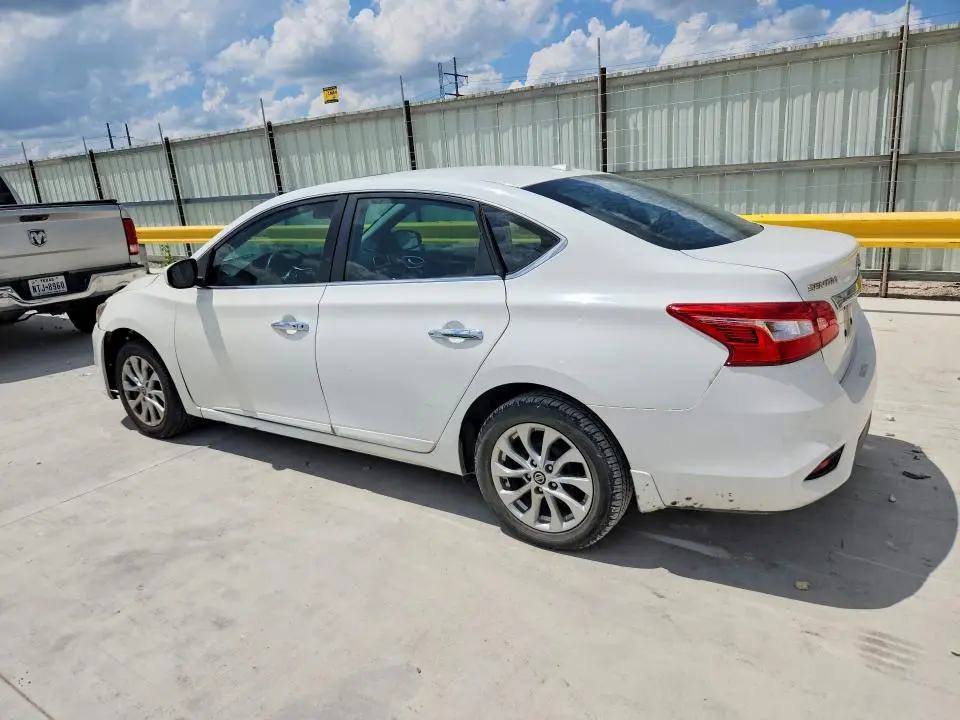 2016 NISSAN SENTRA SV  