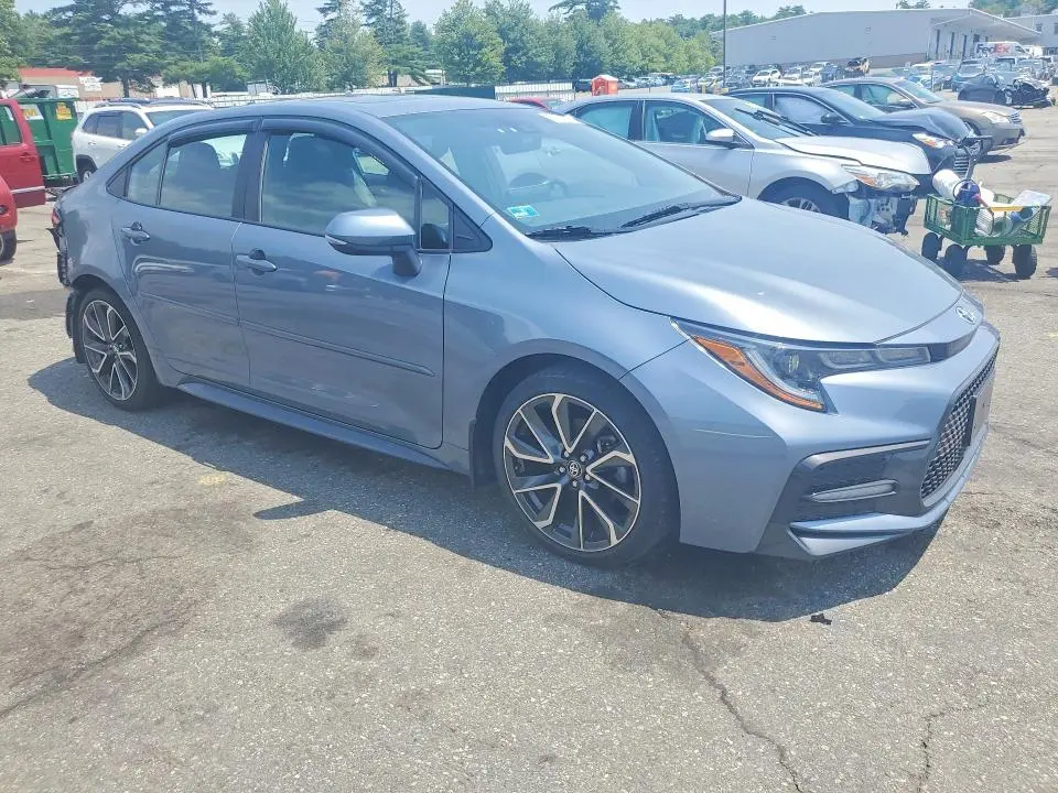 2022 TOYOTA COROLLA SE  