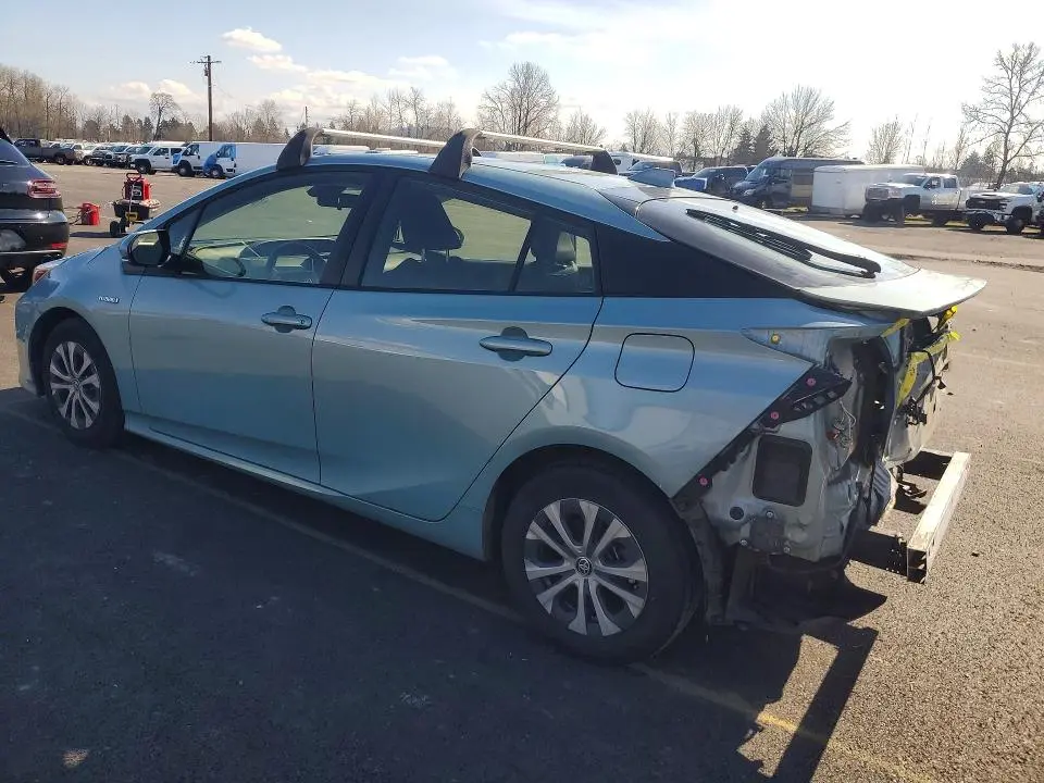 2021 TOYOTA PRIUS LE  