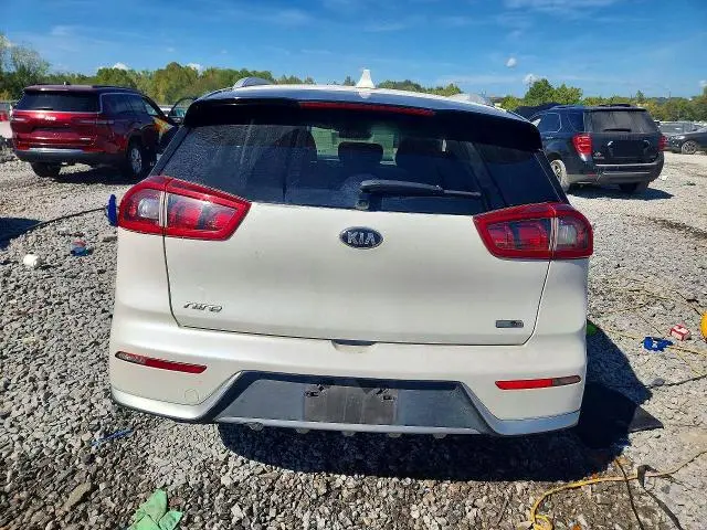 2018 KIA NIRO LX  