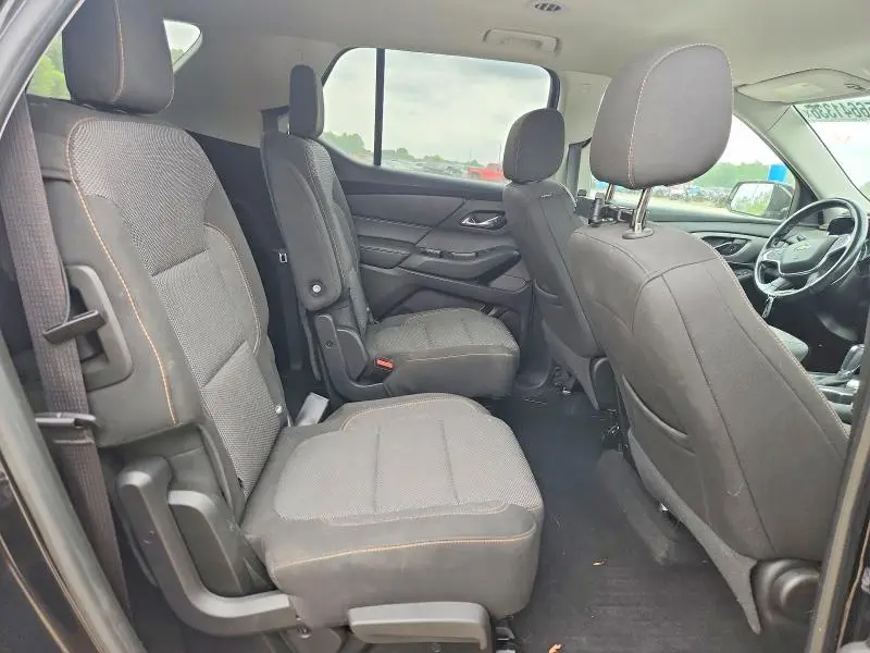 2018 CHEVROLET TRAVERSE LT  