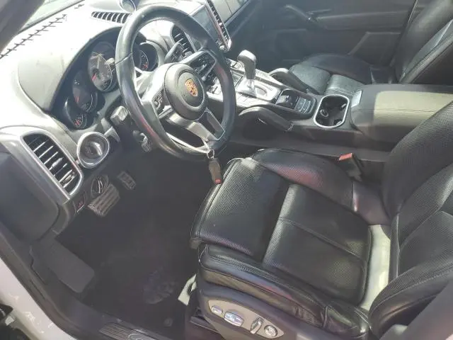 2017 PORSCHE CAYENNE S  