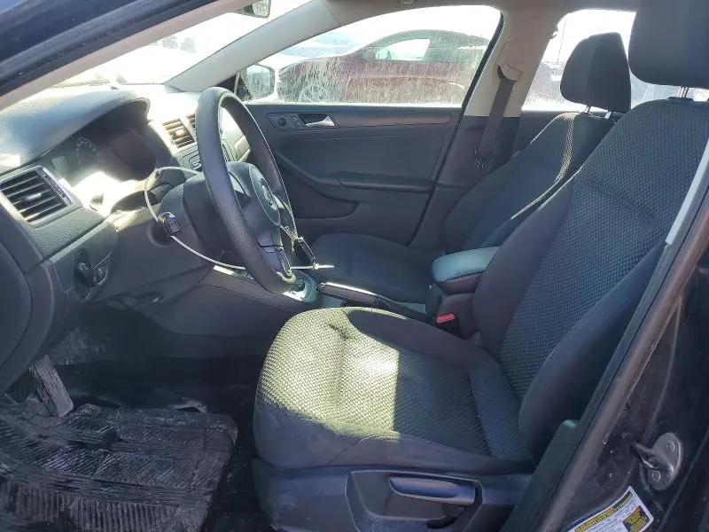 2013 VOLKSWAGEN JETTA BASE  