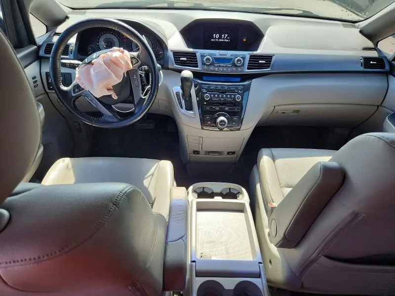 2011 HONDA ODYSSEY TOURING  