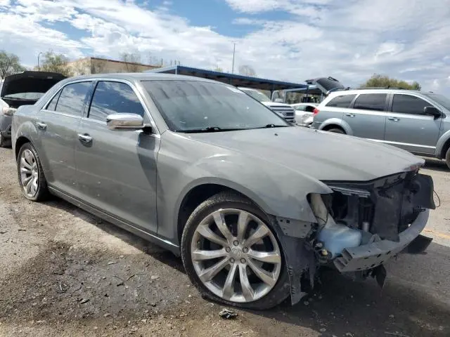 2019 CHRYSLER 300 LIMITED  