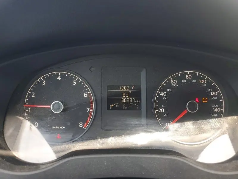2014 VOLKSWAGEN JETTA BASE  