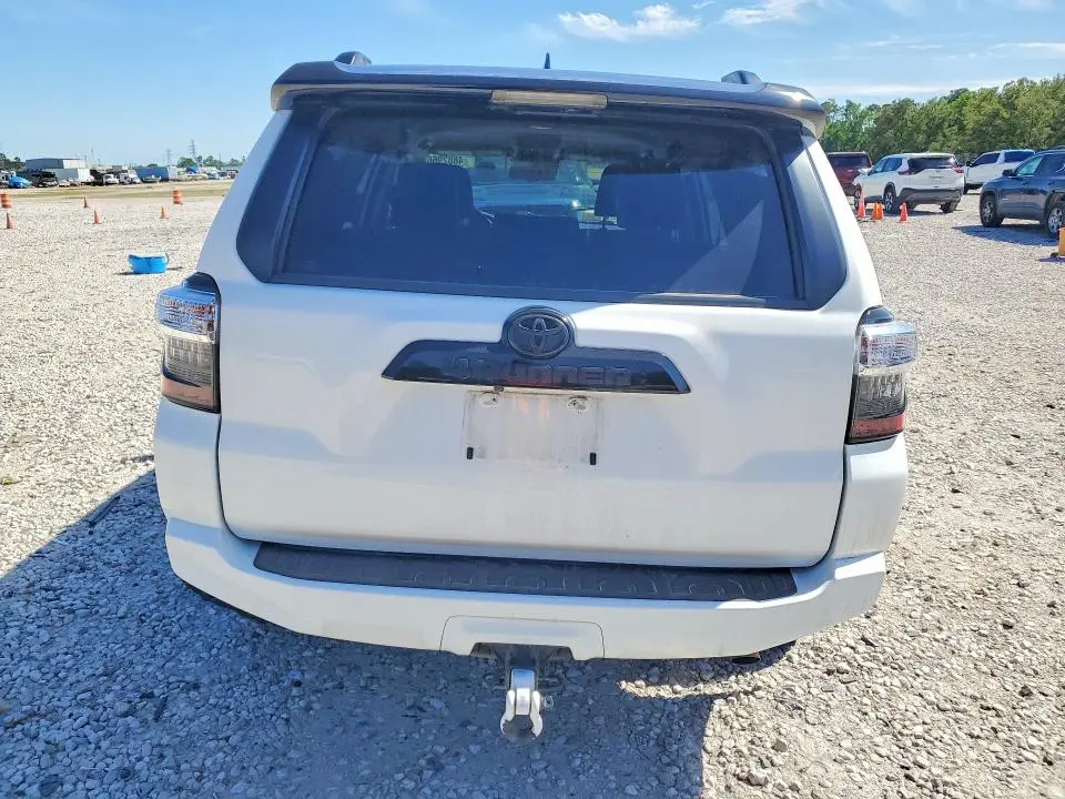2021 TOYOTA 4RUNNER VENTURE EDITION  